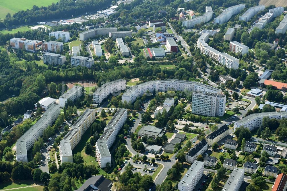 Luftbild Reichenbach im Vogtland - Plattenbau- Hochhaus- Wohnsiedlung entlang des Obermylauer Wegs und der Julius-Mosen-Straße in Reichenbach im Vogtland im Bundesland Sachsen