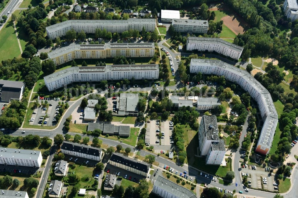 Reichenbach im Vogtland von oben - Plattenbau- Hochhaus- Wohnsiedlung entlang des Obermylauer Wegs und der Julius-Mosen-Straße in Reichenbach im Vogtland im Bundesland Sachsen