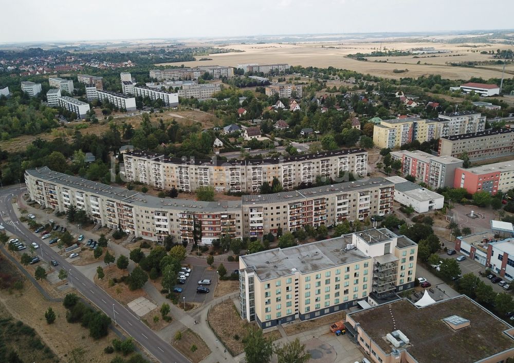 Luftaufnahme Halle (Saale) - Plattenbau- Hochhaus- Wohnsiedlung Heide Nord in Halle (Saale) im Bundesland Sachsen-Anhalt, Deutschland