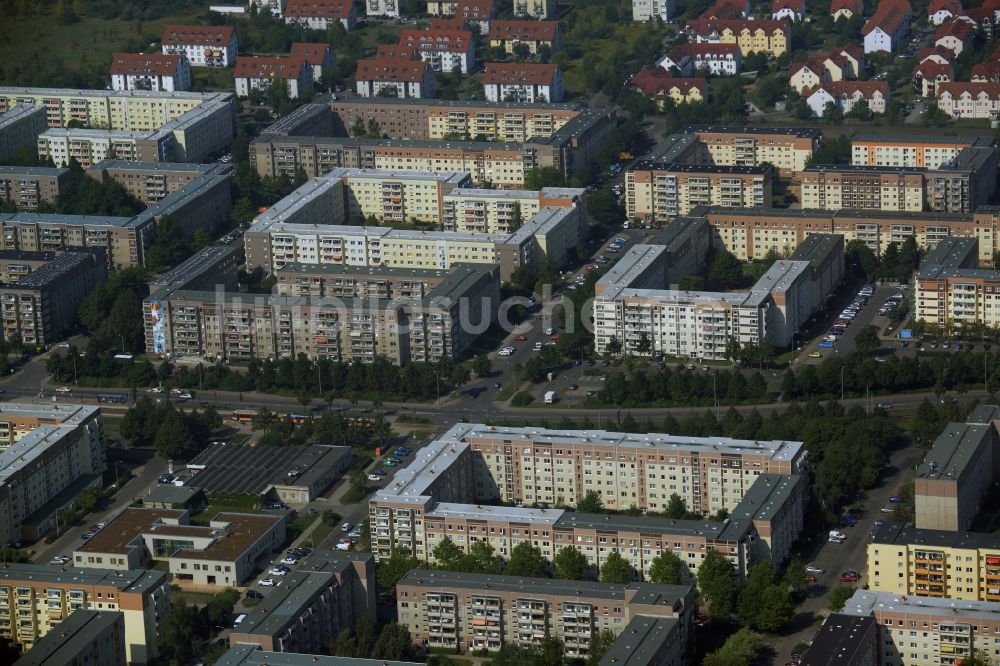 Leipzig von oben - Plattenbau- Hochhaus- Wohnsiedlung in Leipzig im Bundesland Sachsen