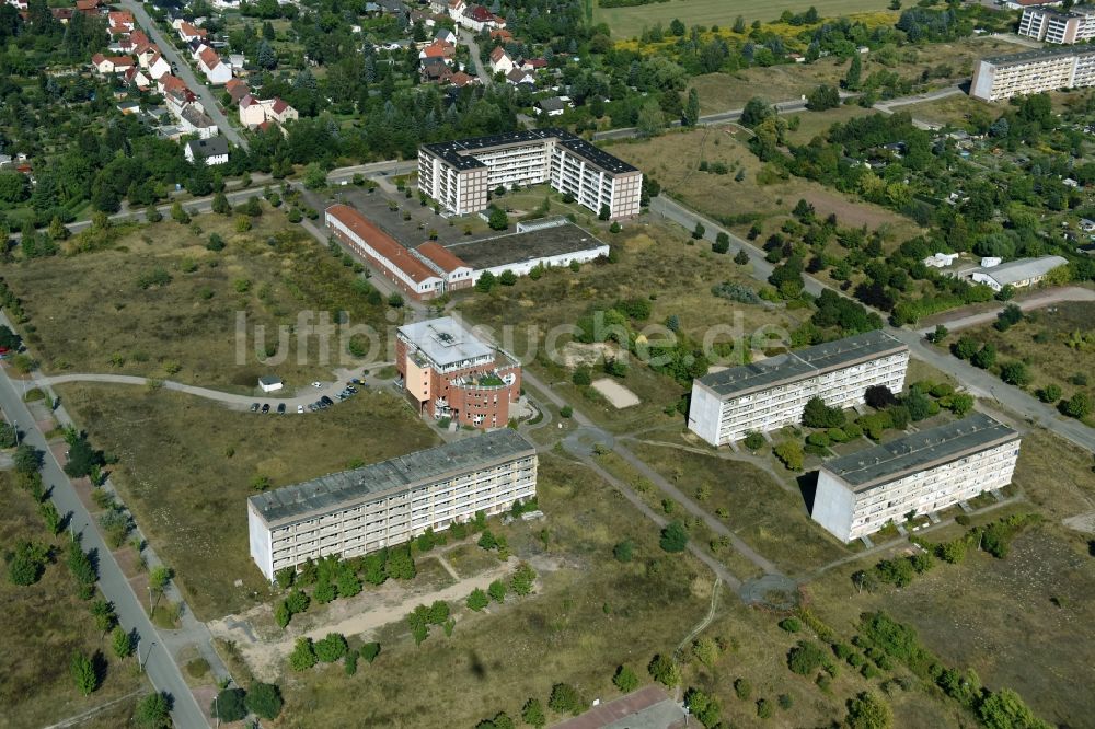 Luftaufnahme Stendal - Plattenbau- Hochhaus- Wohnsiedlung an der Lemgoer Straße in Stendal im Bundesland Sachsen-Anhalt