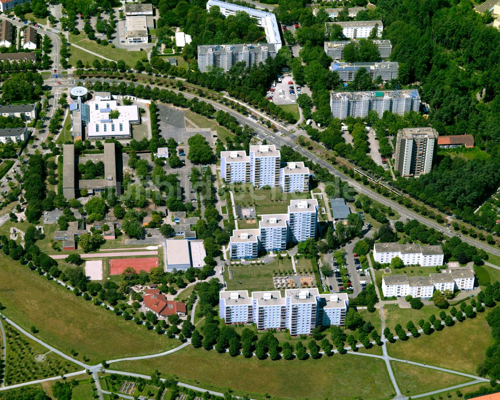 Luftaufnahme Oberreut - Plattenbau- Hochhaus- Wohnsiedlung in Oberreut im Bundesland Baden-Württemberg, Deutschland