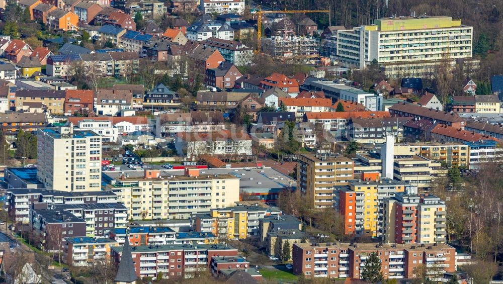 Luftbild Hamm - Plattenbau- Hochhaus- Wohnsiedlung im Ortsteil Bockum-Hövel in Hamm im Bundesland Nordrhein-Westfalen, Deutschland