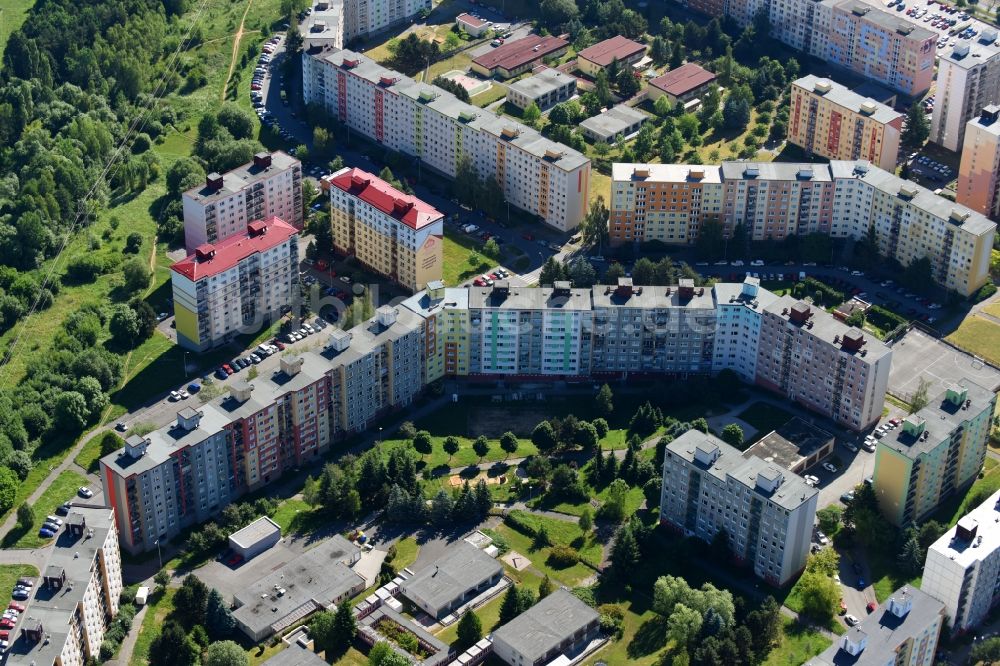 Luftbild Pilsen - Plattenbau- Hochhaus- Wohnsiedlung im Ortsteil Bolvec in Pilsen in Böhmen, Tschechien