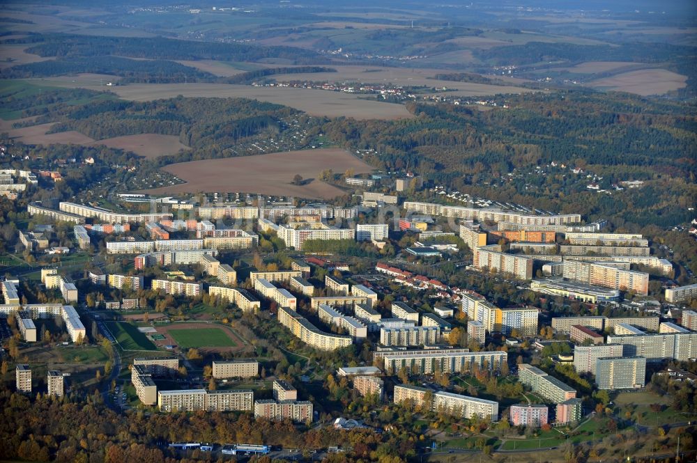 Luftaufnahme Gera - Plattenbau- Hochhaus- Wohnsiedlung im Ortsteil Lusan in Gera im Bundesland Thüringen, Deutschland