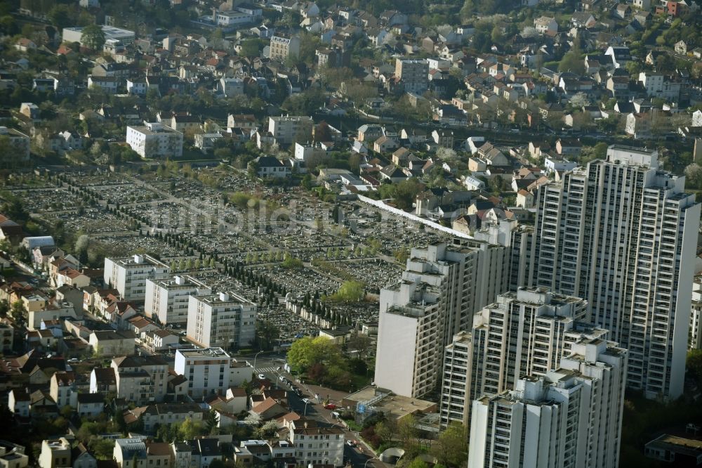 Paris Boulogne-Billancourt von oben - Plattenbau- Hochhaus- Wohnsiedlung in Paris Boulogne-Billancourt in Ile-de-France, Frankreich