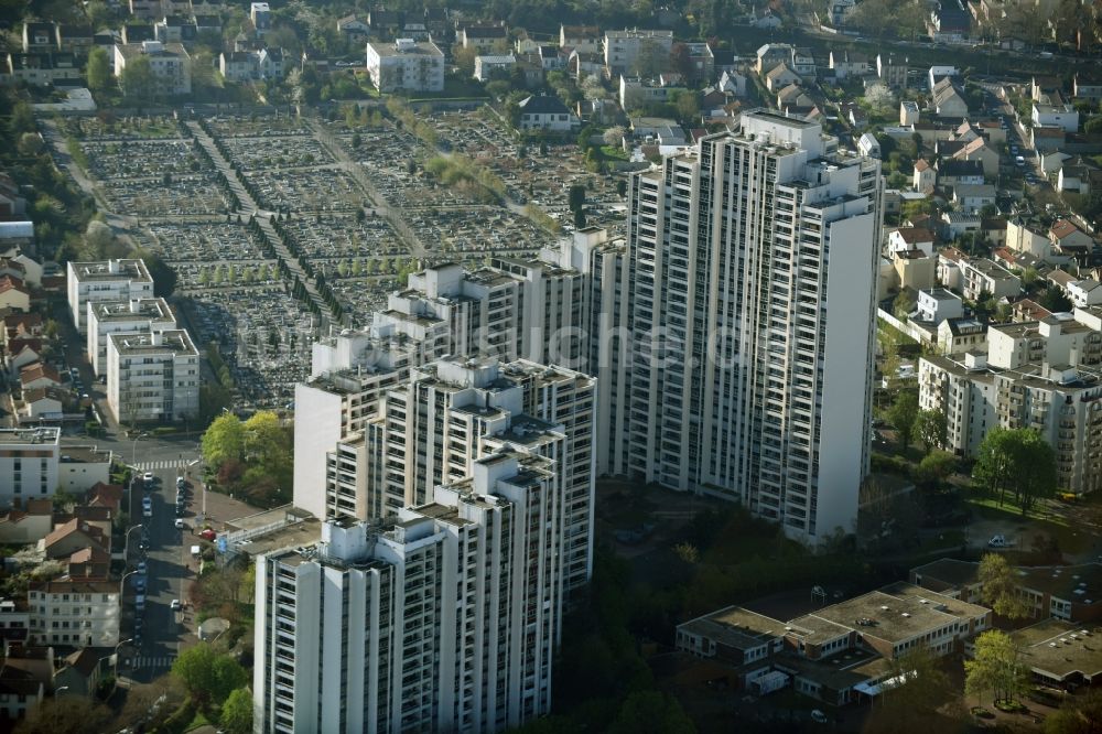 Luftbild Paris Boulogne-Billancourt - Plattenbau- Hochhaus- Wohnsiedlung in Paris Boulogne-Billancourt in Ile-de-France, Frankreich