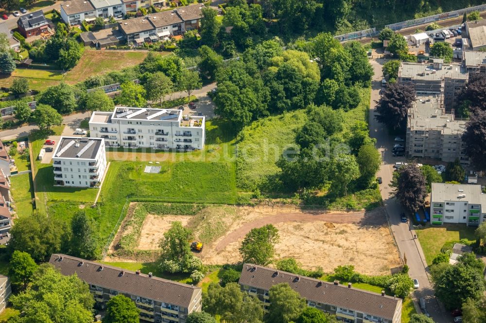 Bochum aus der Vogelperspektive: Plattenbau- Hochhaus- Wohnsiedlung an der Stephanstraße in Bochum im Bundesland Nordrhein-Westfalen - NRW, Deutschland