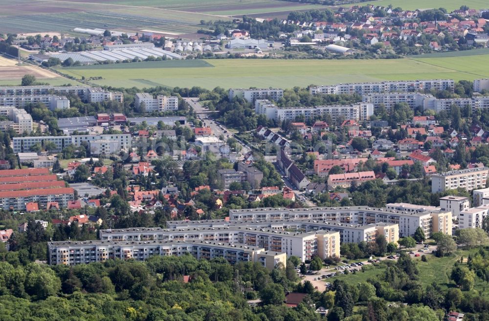 Luftbild Erfurt - Plattenbau- Hochhaus- Wohnsiedlung Am Wiesenhügel - Blücherstraße in Erfurt im Bundesland Thüringen, Deutschland