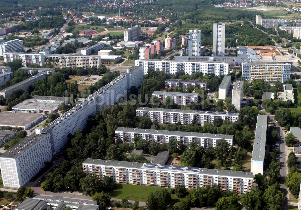 Luftbild Halle / Saale - Plattenbau- Neubau - Wohngebiet Halle-Neustadt in Halle (Saale) in Sachsen-Anhalt