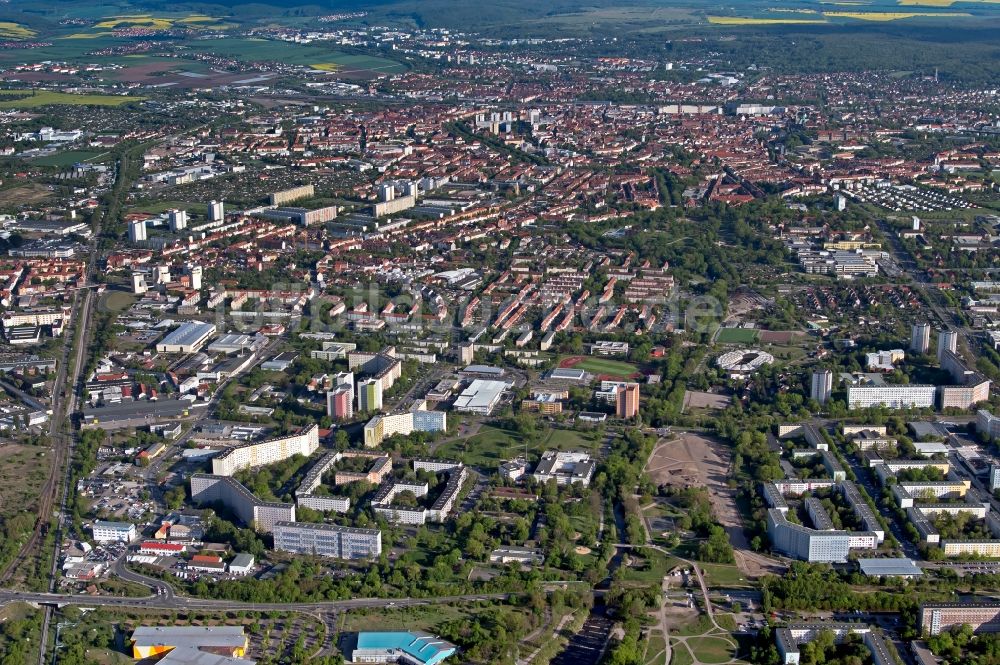 Luftbild Erfurt - Plattenbau- Wohnsiedlung im Ortsteil Moskauer Platz in Erfurt im Bundesland Thüringen, Deutschland