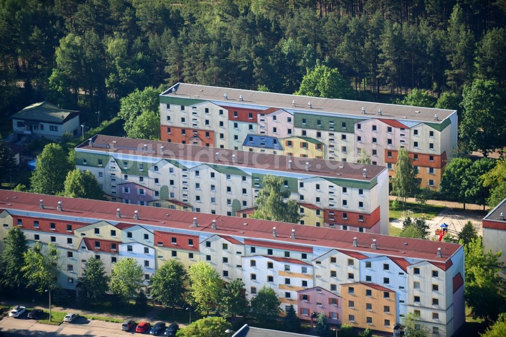 Luftbild Heideblick - Plattenbau- Wohnsiedlung im Ortsteil Walddrehna in Heideblick im Bundesland Brandenburg, Deutschland