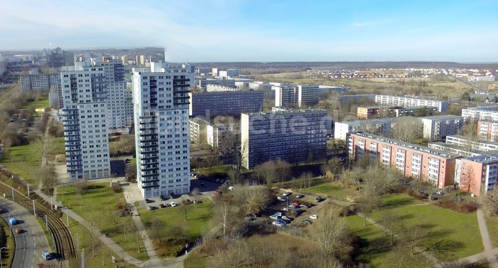 Halle ( Saale ) von oben - Plattenbauten in Halle ( Saale ) im Bundesland Sachsen-Anhalt