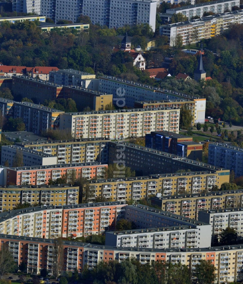 Halle (Saale) von oben - Plattenbauten in Halle (Saale) im Bundesland Sachsen-Anhalt