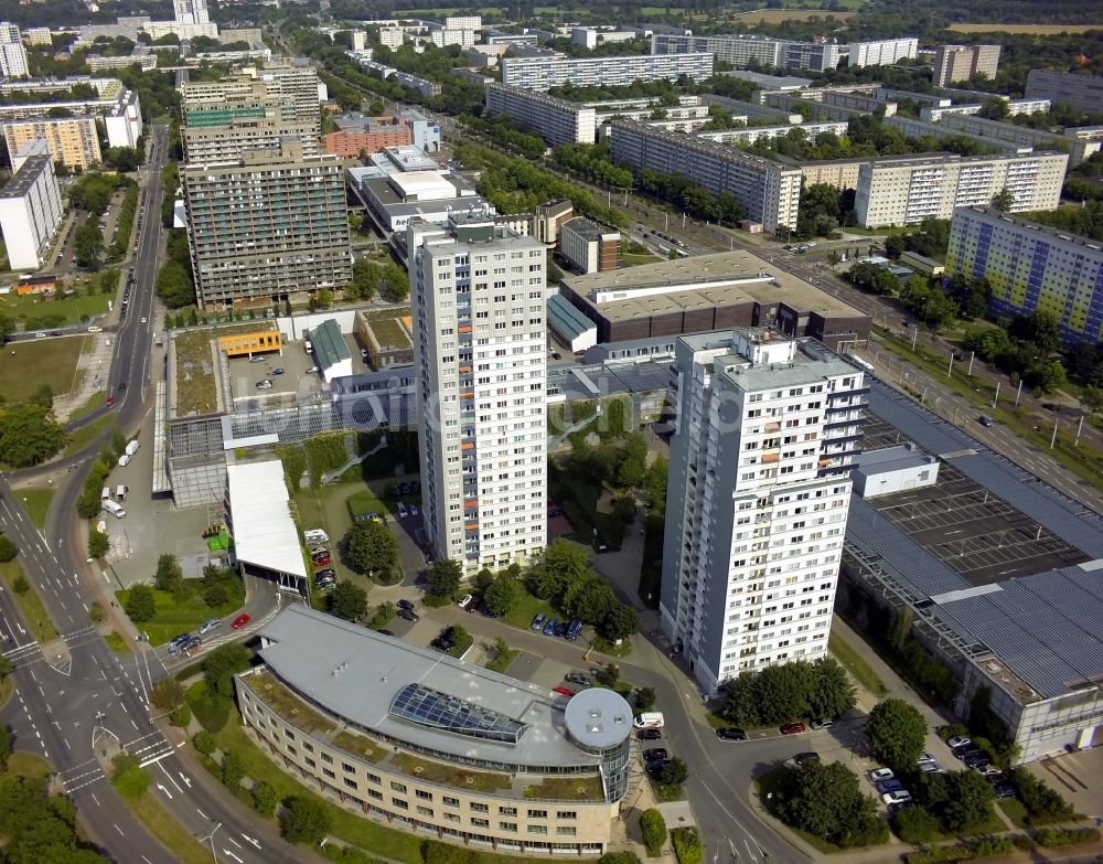 Halle ( Saale ) aus der Vogelperspektive: Plattenbauten in Halle ( Saale ) Stadtteil Neustadt im Bundesland Sachsen-Anhalt