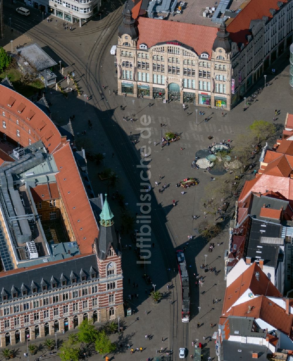 Luftaufnahme Erfurt - Platz- Ensemble des Anger in Erfurt im Bundesland Thüringen, Deutschland