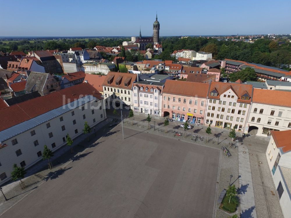 Luftaufnahme Lutherstadt Wittenberg - Platz- Ensemble Arsenalplatz in Lutherstadt Wittenberg im Bundesland Sachsen-Anhalt, Deutschland