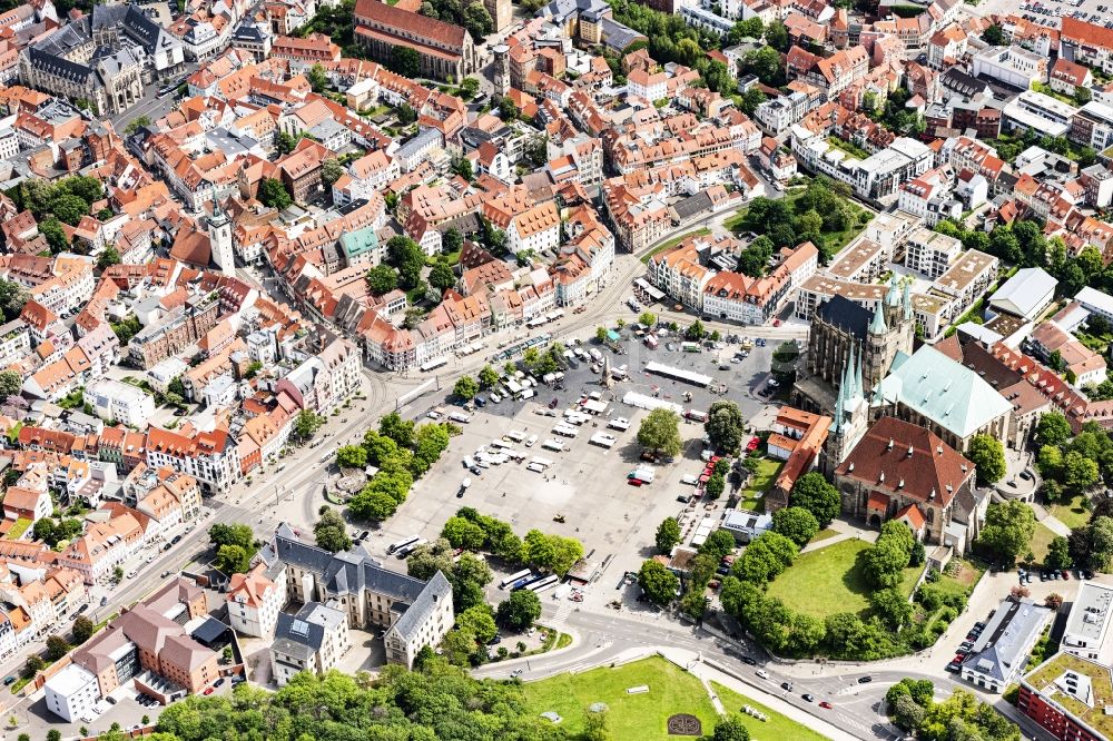 Luftbild Erfurt - Platz- Ensemble Domplatz in Erfurt im Bundesland Thüringen, Deutschland