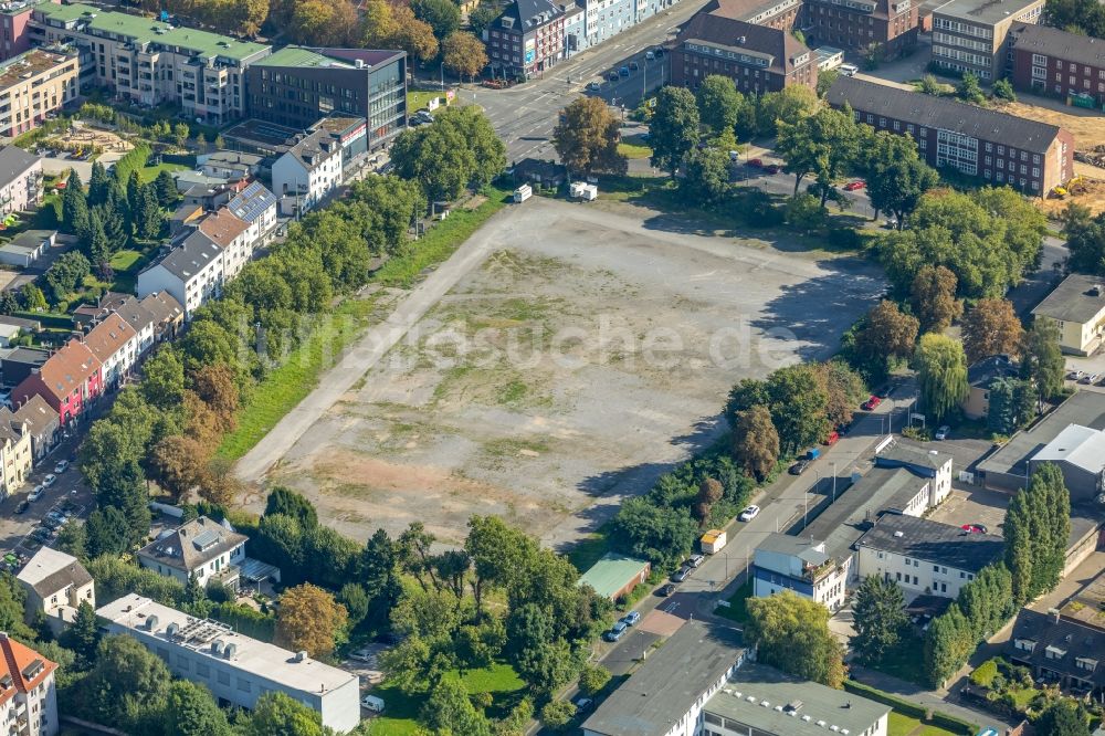 Luftbild Bochum - Platz- Ensemble Festplatz Castroper Straße in Bochum im Bundesland Nordrhein-Westfalen, Deutschland