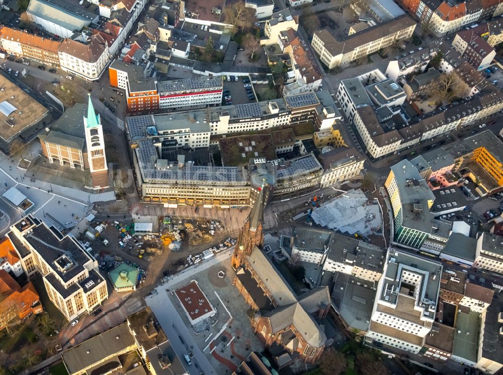 Gelsenkirchen aus der Vogelperspektive: Platz- Ensemble Heinrich-König-Platz in Gelsenkirchen im Bundesland Nordrhein-Westfalen, Deutschland