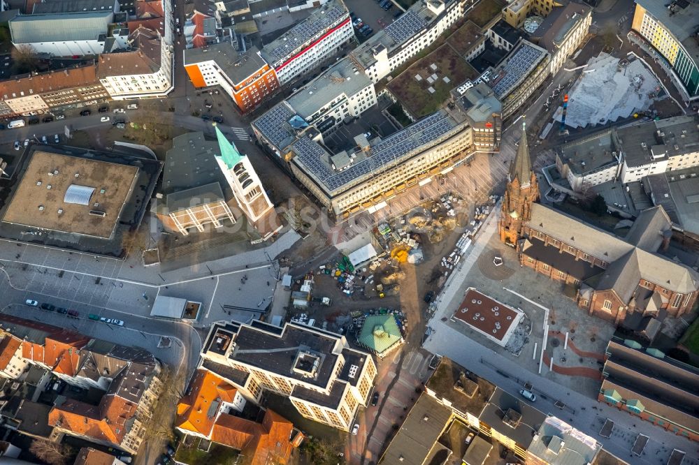 Gelsenkirchen von oben - Platz- Ensemble Heinrich-König-Platz in Gelsenkirchen im Bundesland Nordrhein-Westfalen, Deutschland