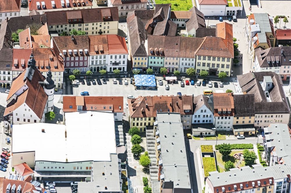 Hildburghausen aus der Vogelperspektive: Platz- Ensemble in Hildburghausen im Bundesland Thüringen, Deutschland