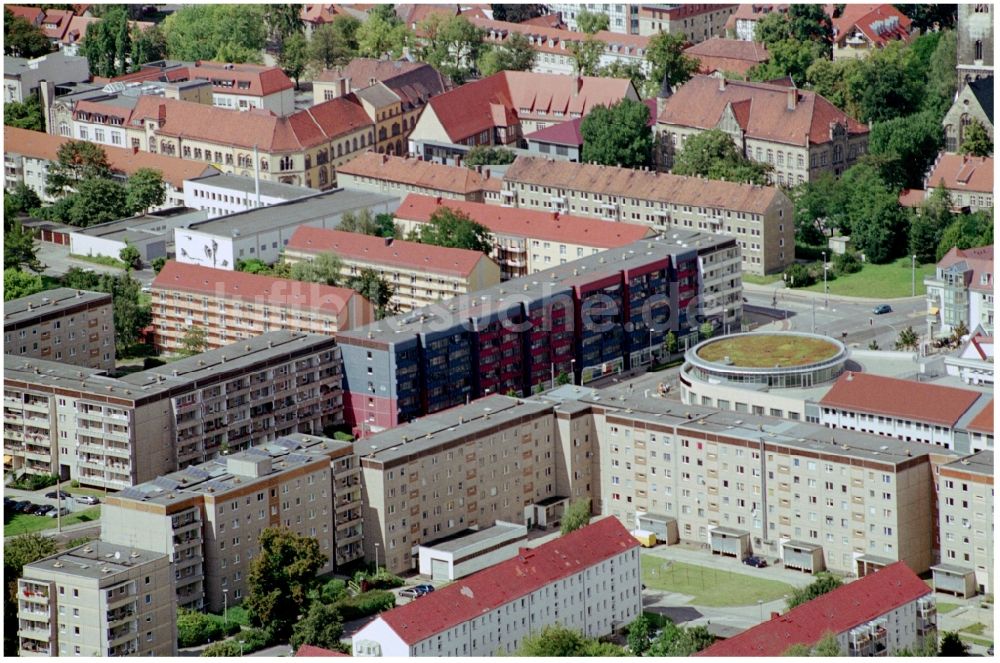 Halberstadt aus der Vogelperspektive: Platz- Ensemble Holzmarkt in Halberstadt im Bundesland Sachsen-Anhalt, Deutschland