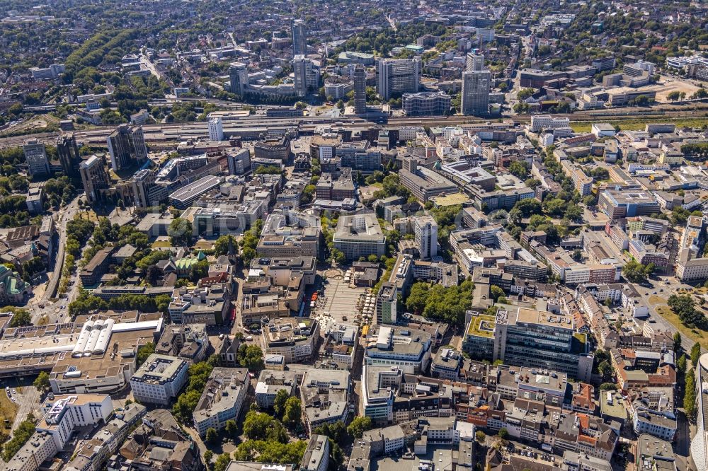 Luftbild Essen - Platz- Ensemble Kennedyplatz in Essen im Bundesland Nordrhein-Westfalen, Deutschland