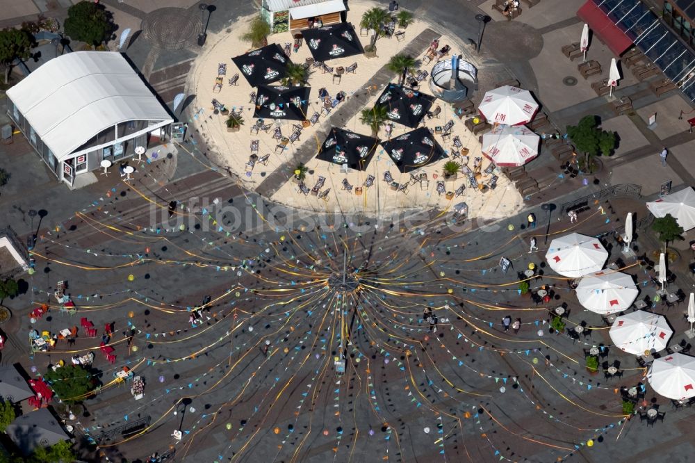 Essen von oben - Platz- Ensemble Kennedyplatz in Essen im Bundesland Nordrhein-Westfalen, Deutschland