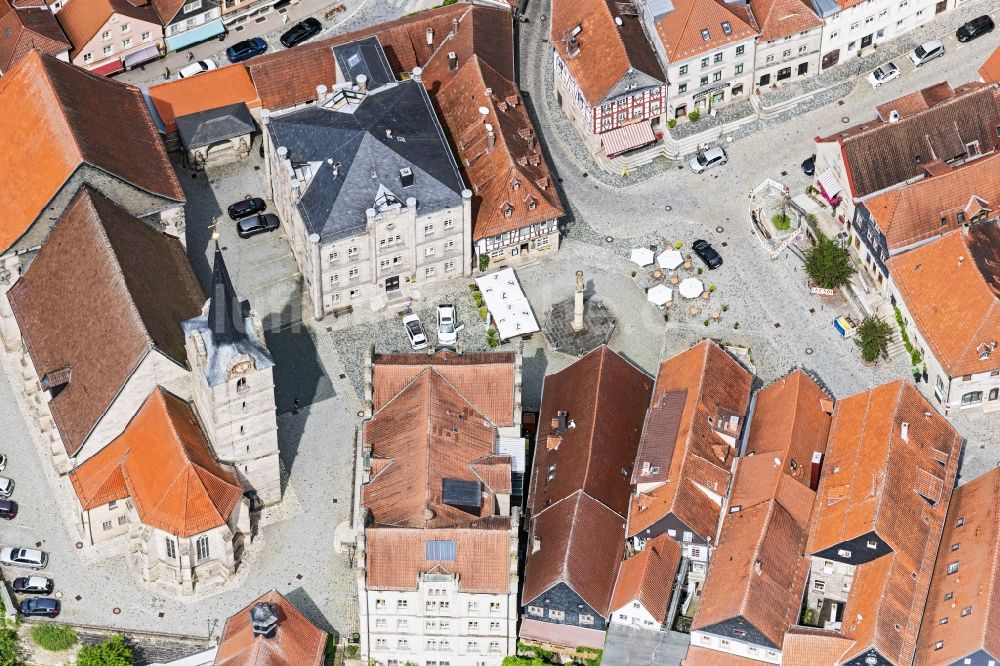 Luftbild Marktrodach - Platz- Ensemble Melchior-Otto-Platz mit der Stadtpfarrkirche St,Johannes der Täufer in Marktrodach im Bundesland Bayern, Deutschland