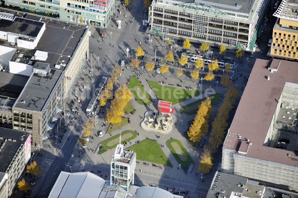 Luftbild Mannheim - Platz- Ensemble Paradeplatz in Mannheim im Bundesland Baden-Württemberg, Deutschland