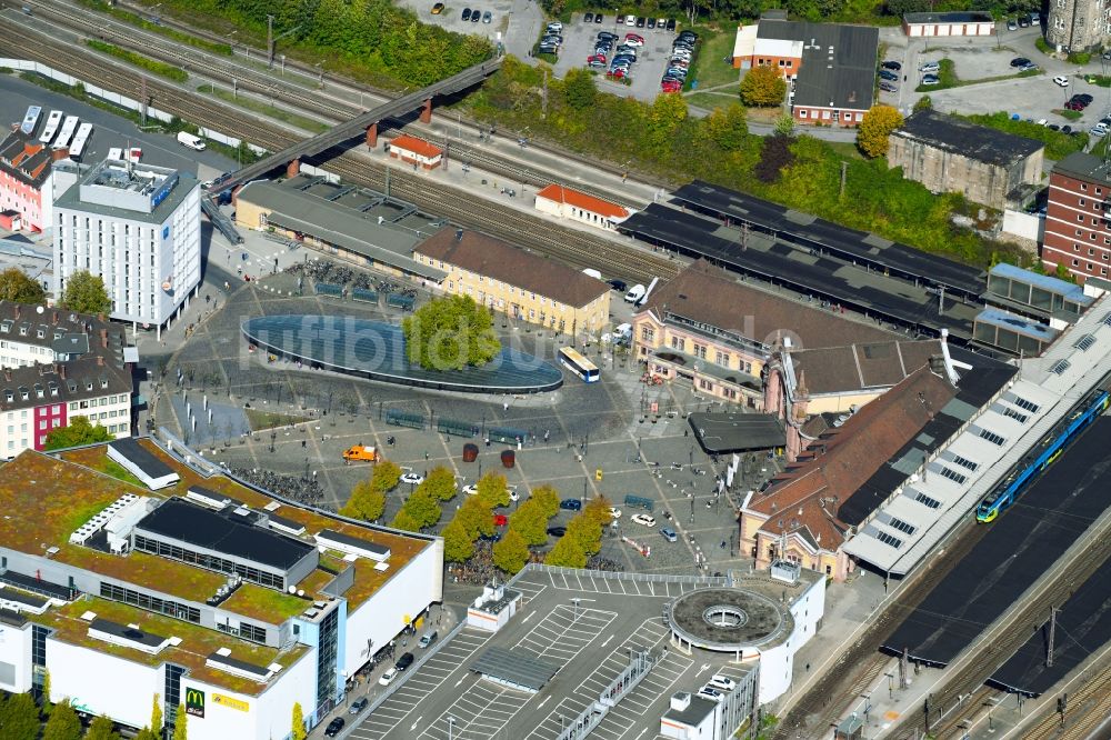 Osnabrück aus der Vogelperspektive: Platz- Ensemble Theodor-Heuss-Platz in Osnabrück im Bundesland Niedersachsen, Deutschland