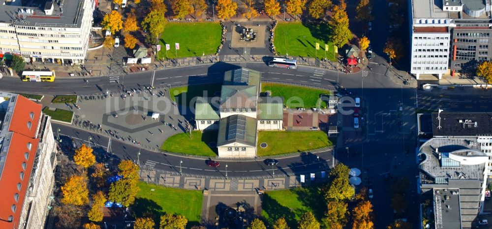 Berlin aus der Vogelperspektive: Platz- Ensemble Wittenbergplatz in Berlin, Deutschland