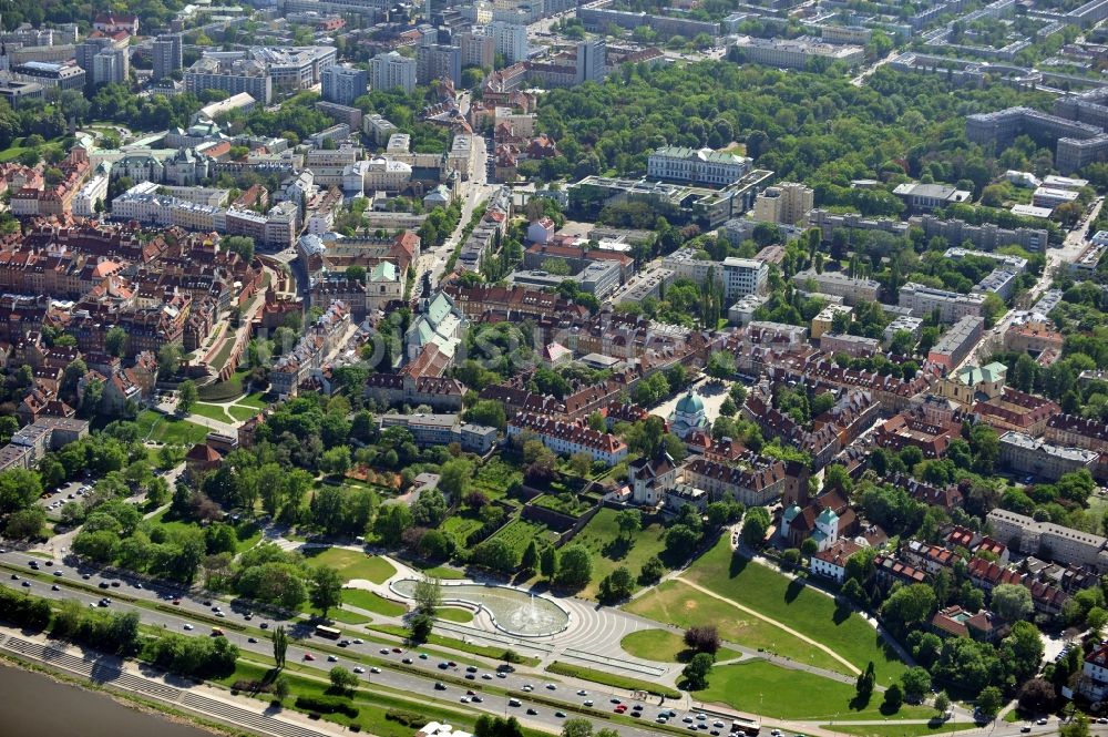 Luftbild Warschau - Podzamcze Park und Springbrunnen Warschau / Warszawa in Polen