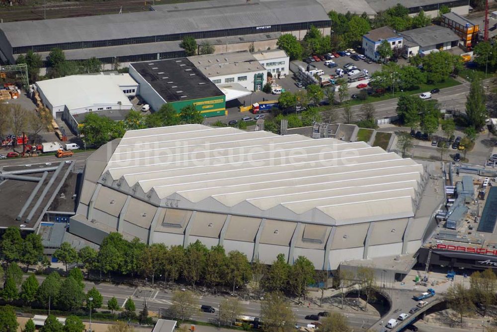 Stuttgart aus der Vogelperspektive: Porsche-Arena in Stuttgart