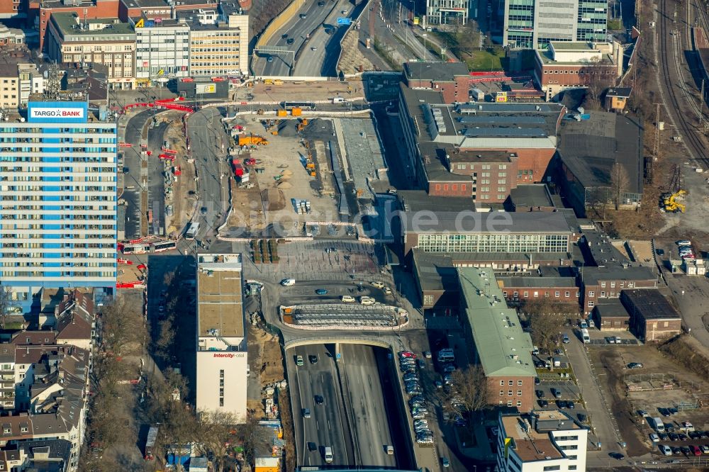 Luftaufnahme Duisburg - Portsmouthplatz - Mercatorstraße am Hauptbahnhof im Innenstadt- Zentrum im Ortsteil Duisburg Mitte in Duisburg im Bundesland Nordrhein-Westfalen