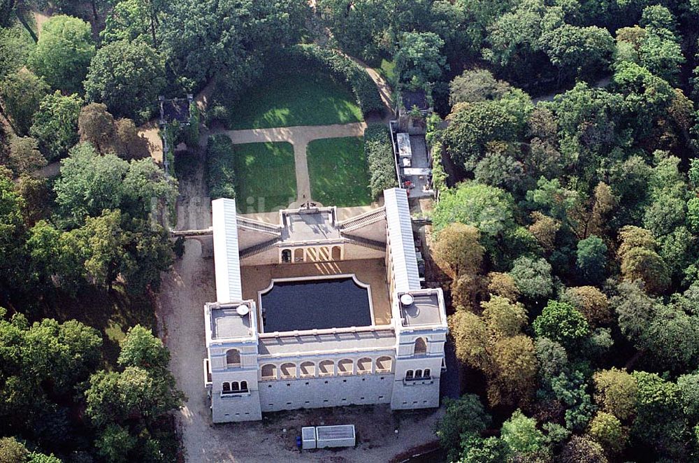 Luftbild Potsdam / Brandenburg - Potsdam / Brandenburg Fertig rekonstruiertes Schloß Belvedere auf dem Pfingstberg