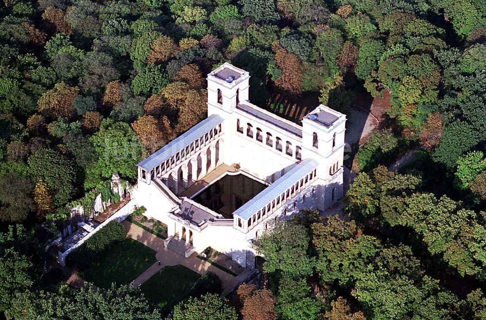 Potsdam / Brandenburg aus der Vogelperspektive: Potsdam / Brandenburg Fertig rekonstruiertes Schloß Belvedere auf dem Pfingstberg