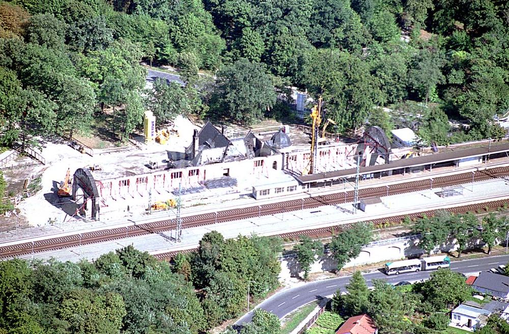 Potsdam / Brandenburg von oben - Potsdam / Brandenburg Rekonstruktion des Kaiser-Bahnhofs in der Nähe vom neuen Pallee (Institut für Lehrerbildung) in Potsdam 06