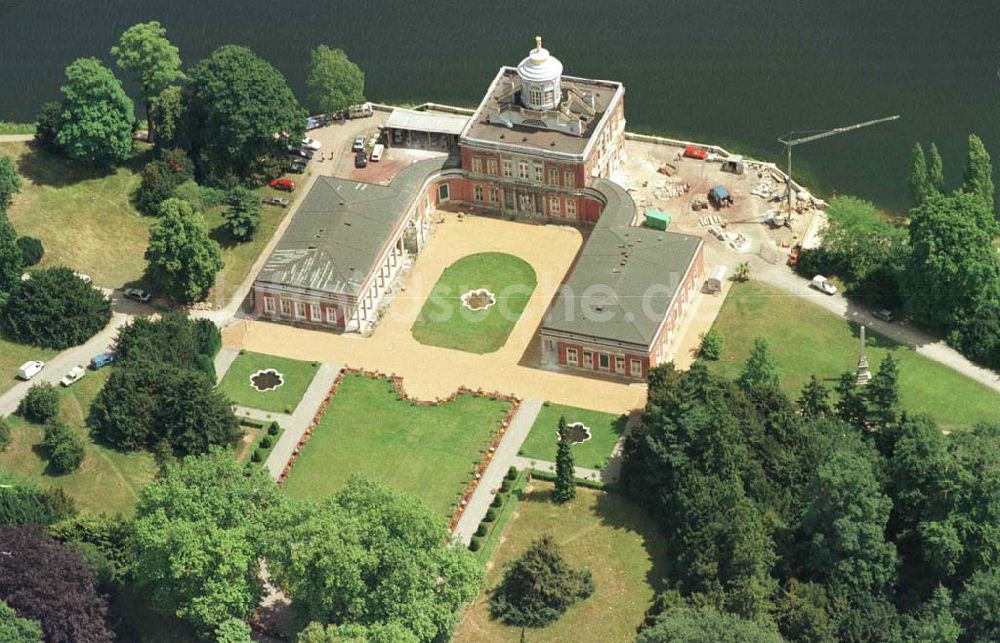 Potsdam aus der Vogelperspektive: Potsdam - rekonstruiertes Marmorpalais im Neuen Garten