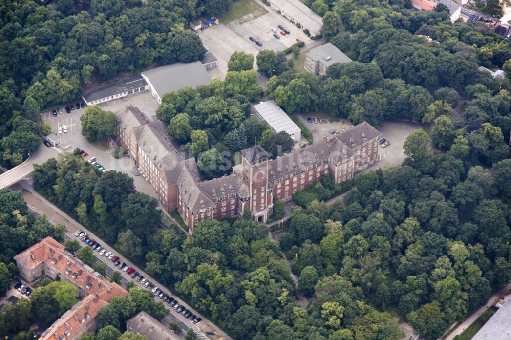 Potsdam von oben - Potsdamer Landtag auf dem Brauhausberg in Potsdam, der Landeshauptstadt von Brandenburg