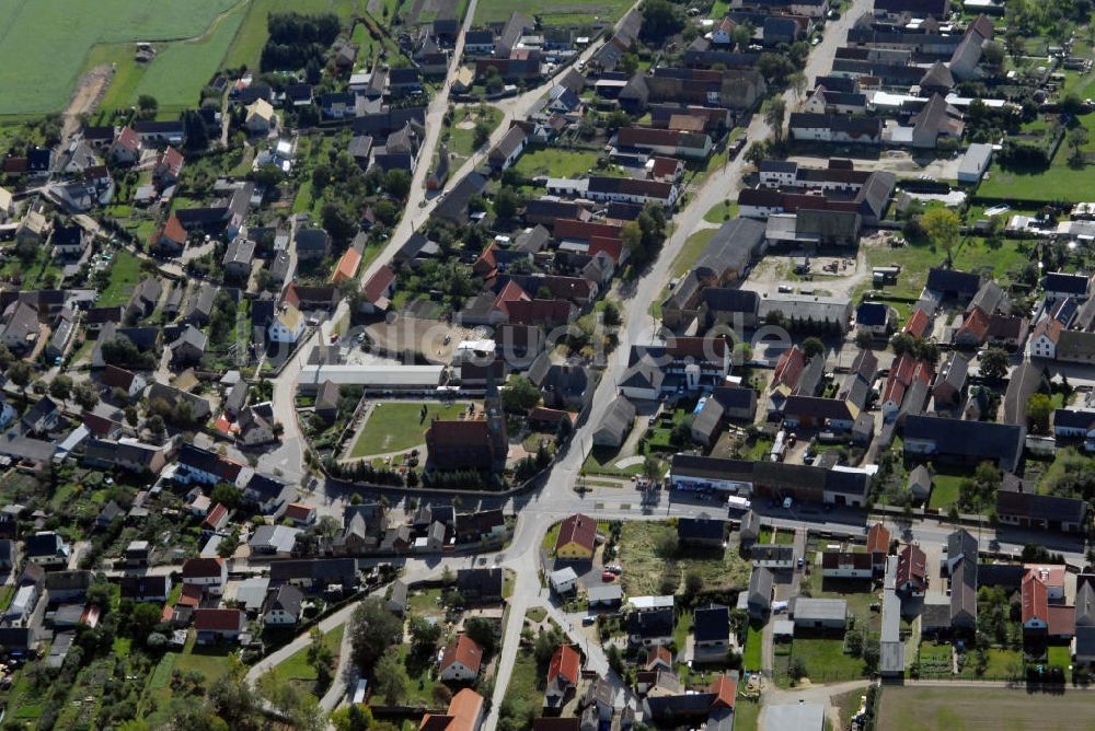 Luftbild Pressel - Pressel in Sachsen mit Blick auf die Kirche der Gemeinde