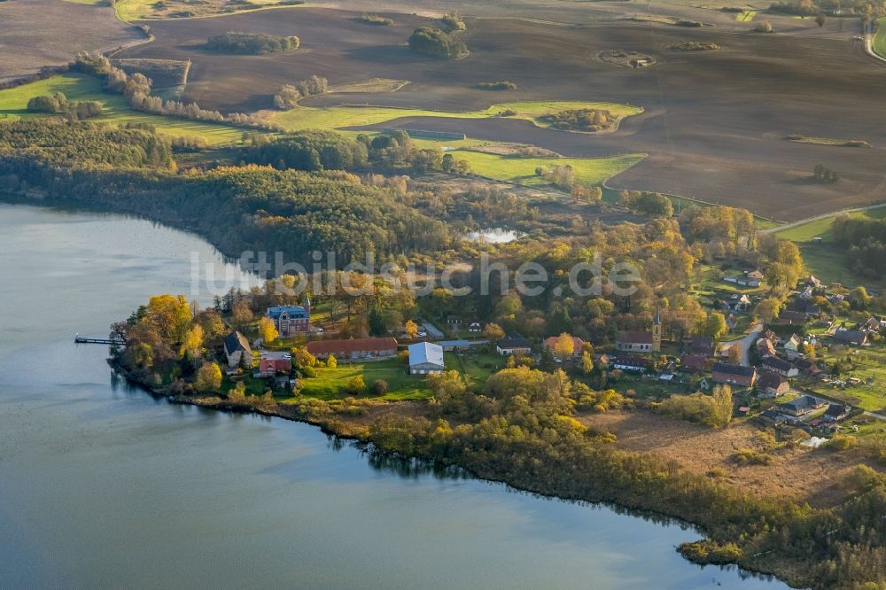 Prillwitz aus der Vogelperspektive: Prillwitz am Lieps See an der Mecklenburgische Seenplatte im Bundesland Mecklenburg-Vorpommern