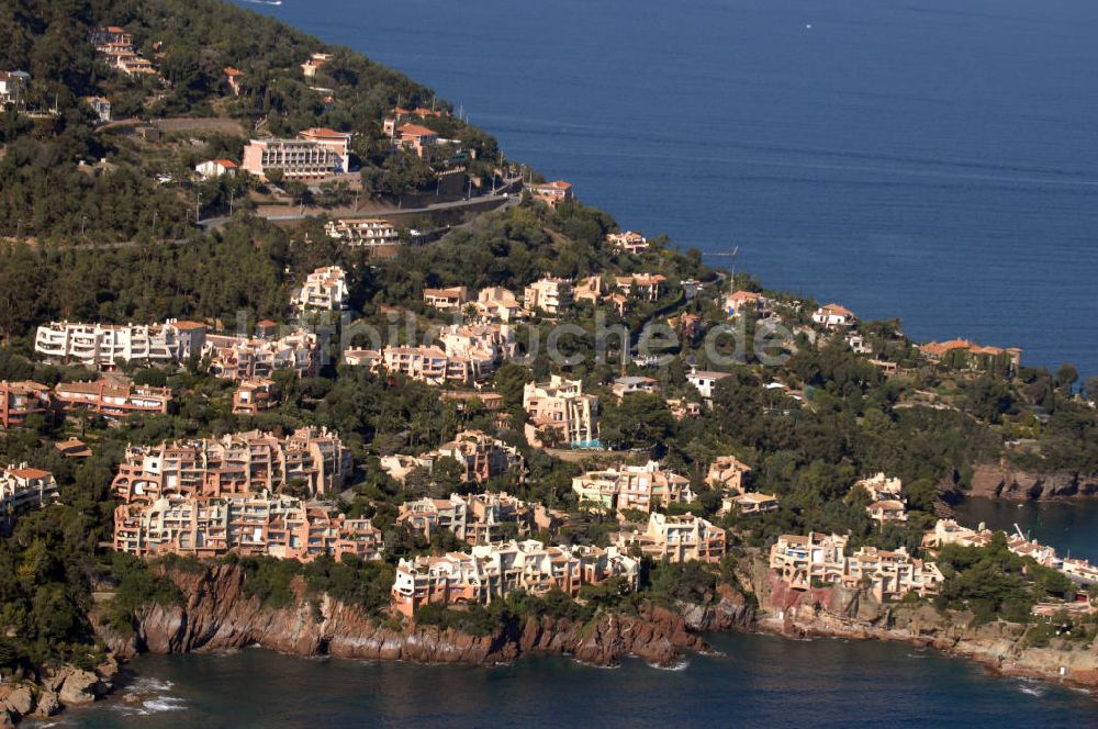 Luftbild La Galère - Privatpark in La Galère an der Cote d'Azur in Frankreich