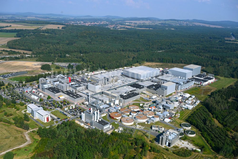 Feldschlößchen von oben - Produktionsanlagen des Unternehmens Sachsenmilch im Ortsteil Leppersdorf in Wachau im Bundesland Sachsen