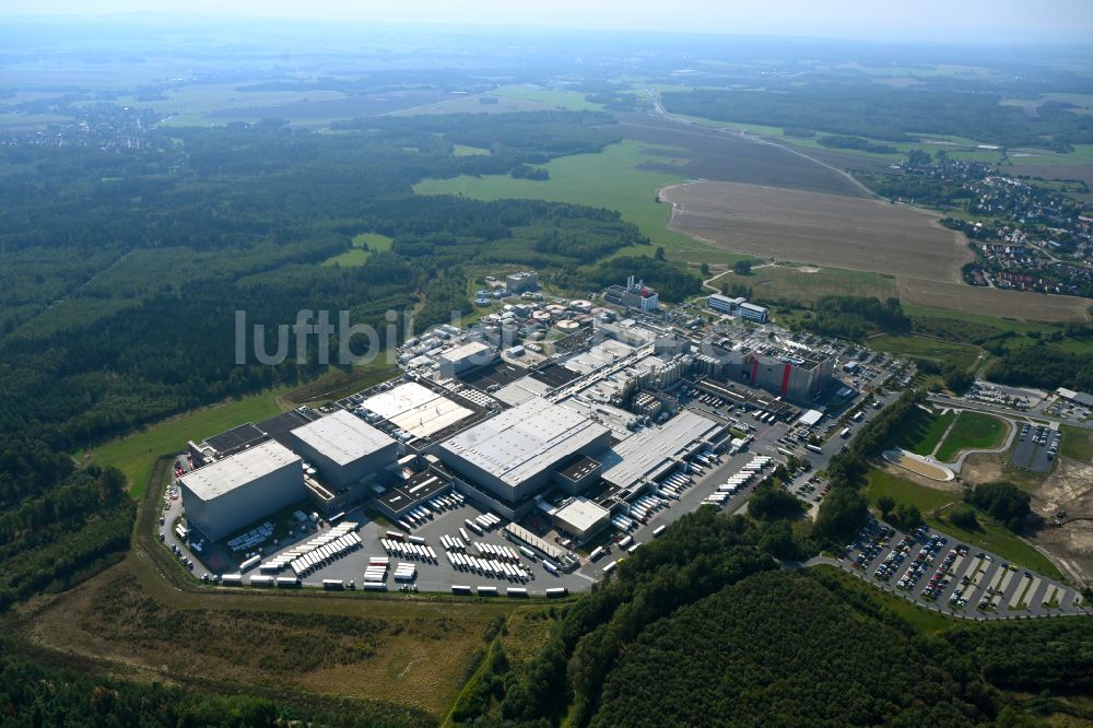 Feldschlößchen aus der Vogelperspektive: Produktionsanlagen des Unternehmens Sachsenmilch im Ortsteil Leppersdorf in Wachau im Bundesland Sachsen