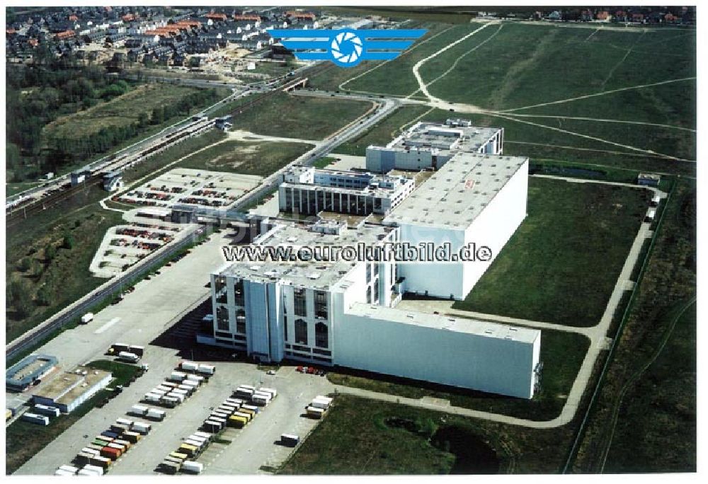 Falkensee / Seegefeld - Ost von oben - Produktionsstandort der HERLITZ AG im Industriegebiet Seegefeld - Ost / Falkensee.