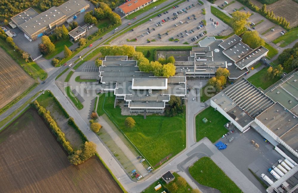 Herten aus der Vogelperspektive: Produktionsstätte des Fleischwarenunternehmens Herta in Herten im Bundesland Nordrhein-Westfalen