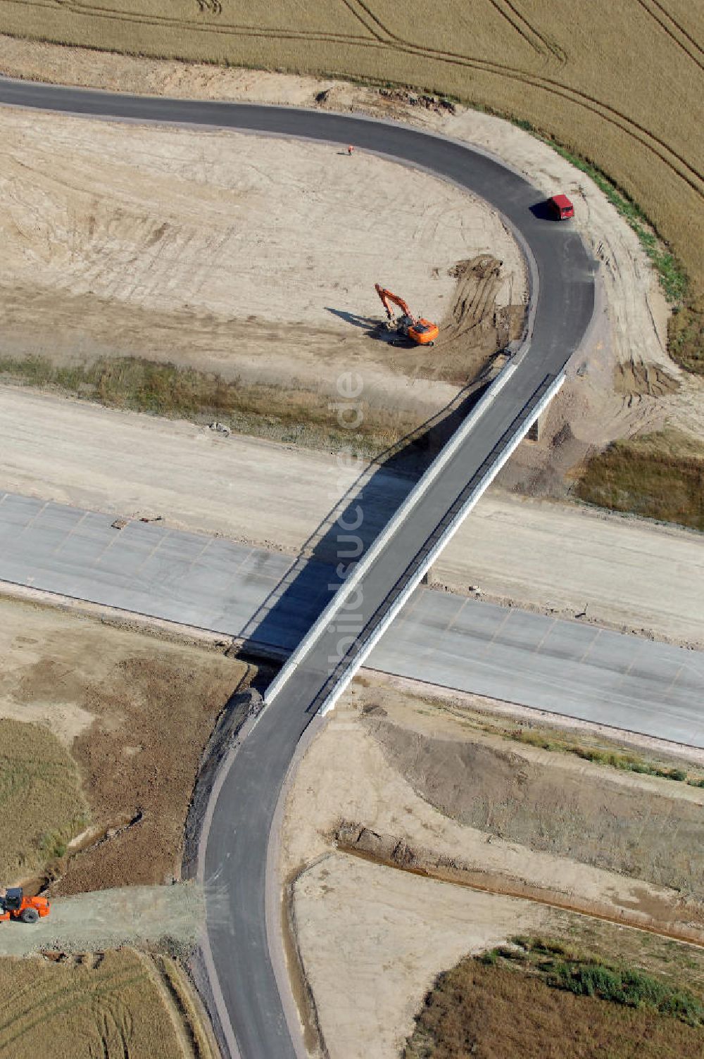 Neukirchen aus der Vogelperspektive: Projekt Nordverlegung Hörselberge der Autobahn E40 / A4 bei Neukirchen