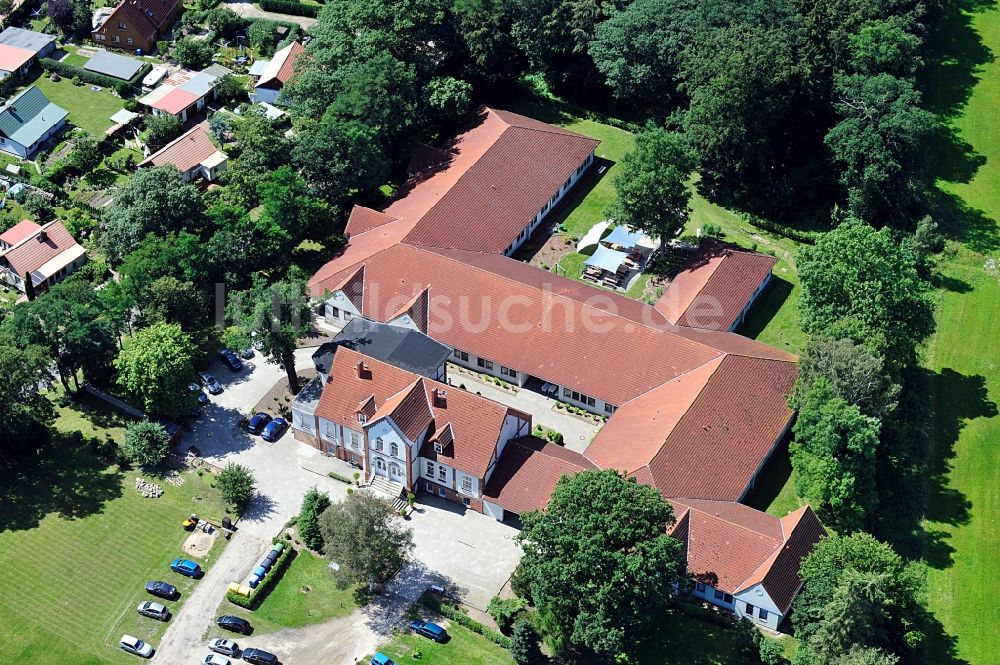 Gelbensande von oben - Psychiatrisches Pflegeheim in Gelbensande in Mecklenburg-Vorpommern